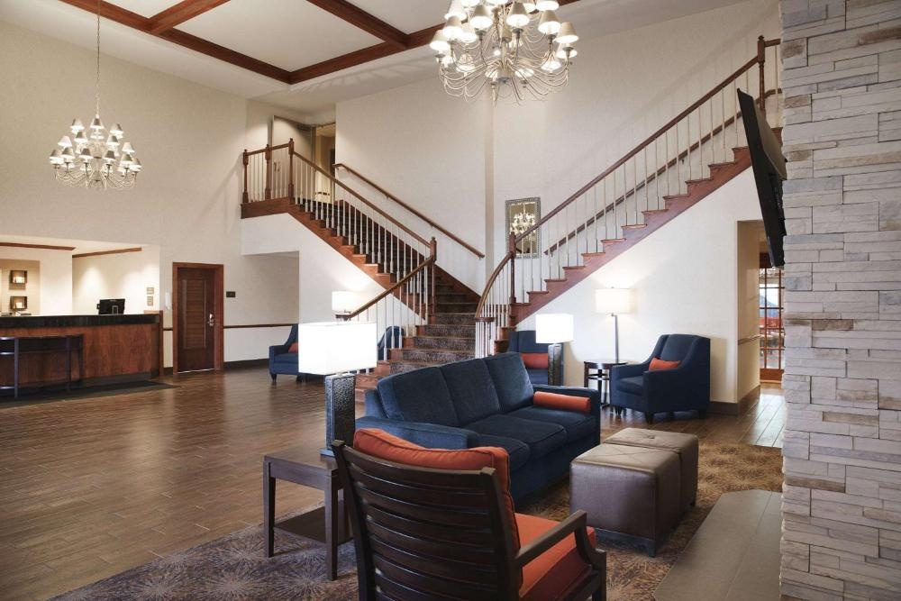 Comfort Suites Milwaukee Airport